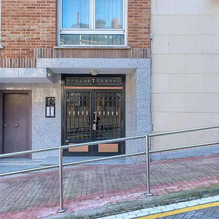 Bilbo Rock Ii By Next Stop * 빌바오