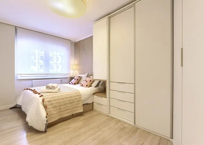 Bilbo Rock Ii By Next Stop * Bilbao